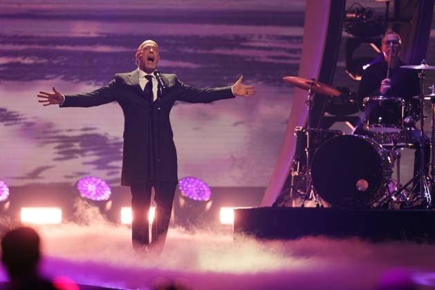 Die Giovanni Zarrella Show - Wir sagen Dankeschön Der Graf (Sänger der deutschen Musikgruppe Unheilig). Die Giovanni Zarrella Show. ZDF-Live Sendung vom 22.11.2025 in der Baden-Arena Offenburg unter dem Motto Wir sagen Dankeschön. Offenburg, Baden-Württemberg, Deutschland.