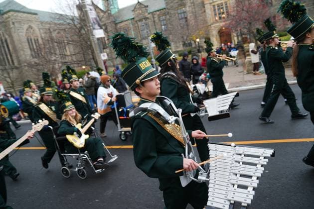 2025 Santa Claus Parade in Toronto TORONTO, CANADA - NOVEMBER 23 : Participants attend the 121st edition of the Santa Claus Parade in Toronto, Ontario on November 23, 2025. Mert Alper Dervis Anadolu Ontario Canada. Editorial use only. Please get in touch for any other usage.  Copyright: x2025xAnadoluxMertxAlperxDervisx