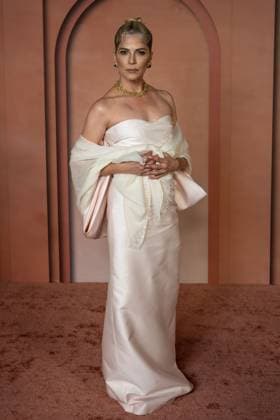 Celebs Attend Inaugural Franca Fund Gala - Doha Selma Blair arrives to the Franca Fund Gala at the Museum of Islamic Art, in Doha, Qatar, on November 23, 2025. Photo by Balkis Press ABACAPRESS.COM Doha United Arab Emirates  Copyright: xBalkisxPress ABACAx