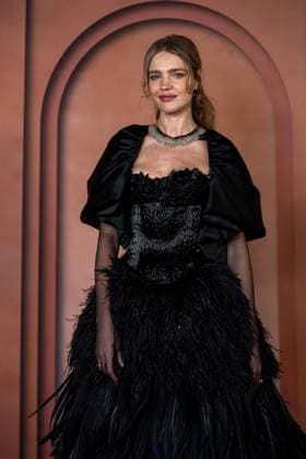 Celebs Attend Inaugural Franca Fund Gala - Doha Natalia Vodianova arrives to the Franca Fund Gala at the Museum of Islamic Art, in Doha, Qatar, on November 23, 2025. Photo by Balkis Press ABACAPRESS.COM Doha United Arab Emirates  Copyright: xBalkisxPress ABACAx