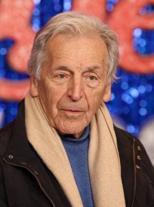 Sur un Air de Blues - Song Sung Blue Premiere Costa-Gavras attends the Sur un Air de Blues - Song Sung Blue Premiere at Le Grand Rex on November 23, 2025 in Paris, France.  Copyright: xDFYx