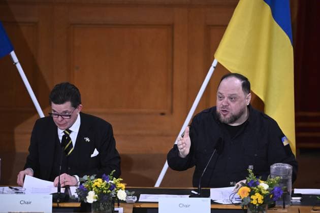 STOCKHOLM, SWEDEN 20251124 Speaker of the Riksdag Andreas NorlÃ n (left) together with Speaker of the Ukrainian Parliament Ruslan Stefanchuk hosting a parliamentary summit in Stockholm within the framework of the Crimea Platform, which aims to shed light on the consequences of Russia s annexation of Crimea STOCKHOLM SWEDEN x10060x *** STOCKHOLM, SWEDEN 20251124 Speaker of the Riksdag Andreas NorlÃ n left together with Speaker of the Ukrainian Parliament Ruslan Stefanchuk hosting a parliamentary summit in Stockholm within the framework of the Crimea Platform, which aims to shed light on the consequences of Russia s annexation of Crimea STOCKHOLM SWEDEN x10060x  Copyright: xHenrikxMontgomery TTx SWEDEN CRIMEA PLATFORM 3mkKGcImr0M