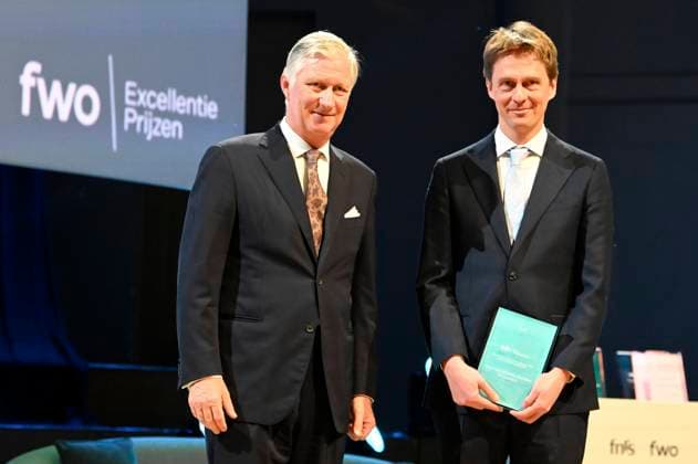 The Fund For Scientific Research Awards BRUSSELS, BELGIUM - NOVEMBER 24 : François-Xavier Standaert (UCLouvain) receives the prize for Applied Sciences. King Philippe attends the five-yearly awards ceremony of the (National) Fund for Scientific Research (FRS-FNRS) and the Fonds Wetenschappelijk Onderzoek (FWO). These awards recognise Belgian researchers who have made a significant contribution to their field and promote the international reputation of Belgian scientific research. The disciplines covered include the humanities, social sciences, fundamental biomedical sciences, clinical biomedical sciences, fundamental exact and natural sciences, and applied sciences. The ceremony brings together representatives from the academic, scientific  Copyright: xBertxVanxDenxBrouckex