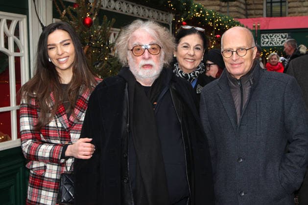 Lili Paul-Roncalli, Bernhard Paul, Eliana Roncalli and First Mayor of Hamburg Peter Tschentscher during the Christmas Market Opening at Rathausmarkt on November 24, 2025 in Hamburg, Germany Roncalli Christmas Market Opening at Rathausmarkt in Hamburg, Germany