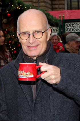 First mayor of Hamburg Peter Tschentscher during the Christmas Market Opening at Rathausmarkt on November 24, 2025 in Hamburg, Germany Roncalli Christmas Market Opening at Rathausmarkt in Hamburg, Germany