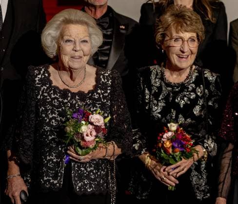 Amsterdam, The Netherlands, 2025-11-24 21:03:25 AMSTERDAM, 24-11-2025, DeLaMar. Princess Beatrix and Princess Margriet attend the 27th edition of the Dutch Ballet Gala, organized by the Dansersfonds 79 Foundation, at DeLaMar in Amsterdam. PHOTO: NLBeeld Patrick van Emst Credit: NL Beeld Patrick van Emst  Copyright: xx x