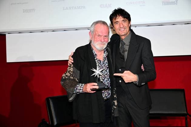 43rd Turin Film Festival 2025, Day 3 - Award ceremony of the Mole Stella to Terry Gilliam. In the photo: Terry Gilliam, Giulio Base  Copyright: xMaurizioxD Avanzox xipa-agency.netx xDxAvanzo xMangiarottix IPA_Agency_IPA68346941