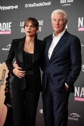 Lo Que Nadie Quiere Ver - Premiere in Madrid, Spain - 24 Nov 2025 Richard Gere and Alejandra Gere attend the Lo Que Nadie Quiere Ver premiere at the Callao cinema. Madrid Spain Copyright: xAtilanoxGarciax xSOPAxImagesx photo01252
