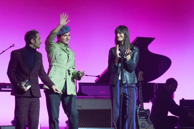 Grands Prix de la Sacem 2025 Ceremony - Paris Sacha Got of the group La femme (Grand prix du repertoire Sacem a l export) with Clara Luciani attending the Grands Prix de la Sacem 2025 Ceremony held at Les folies Bergeres theater, in Paris, France, on November 24, 2025. Photo by Mireille Ampilhac ABACAPRESS.COM Paris France  Copyright: xAmpilhacxMireille ABACAx