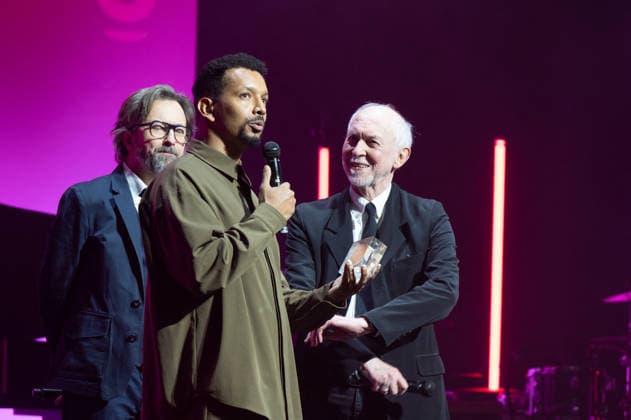 Grands Prix de la Sacem 2025 Ceremony - Paris Waly Dia (Grand prix de l humour) with Alex Jaffray and Don Kent attending the Grands Prix de la Sacem 2025 Ceremony held at Les folies Bergeres theater, in Paris, France, on November 24, 2025. Photo by Mireille Ampilhac ABACAPRESS.COM Paris France  Copyright: xAmpilhacxMireille ABACAx