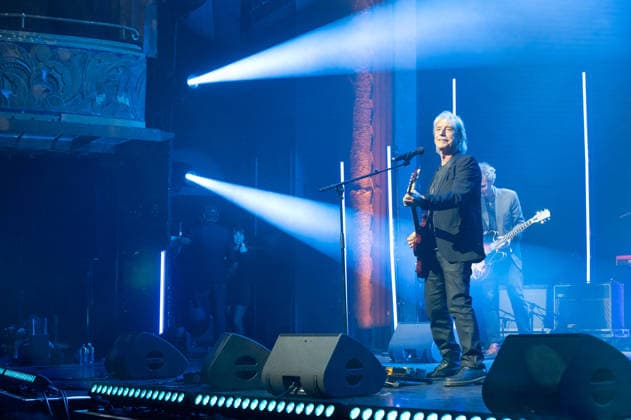 Grands Prix de la Sacem 2025 Ceremony - Paris Jean-Louis Aubert (Grand prix de la chanson francaise, createur-interprete) attending the Grands Prix de la Sacem 2025 Ceremony held at Les folies Bergeres theater, in Paris, France, on November 24, 2025. Photo by Mireille Ampilhac ABACAPRESS.COM Paris France  Copyright: xAmpilhacxMireille ABACAx