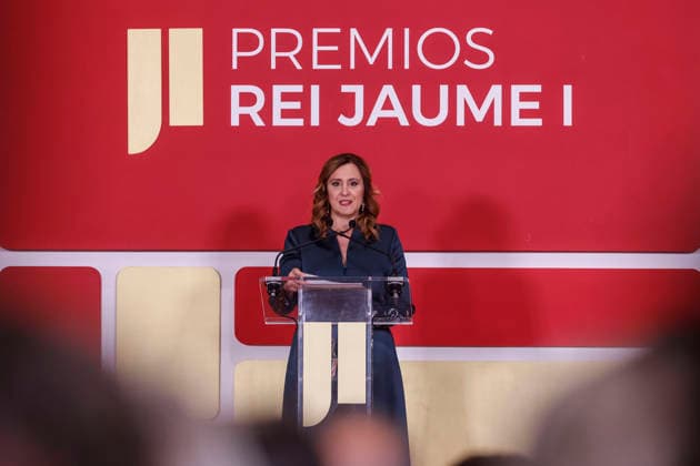 Felipe VI presides over the presentation of the 37th Edition of the Rei Jaume I Awards The Mayor of Valencia, María José Catalá, intervenes during the presentation of the 37th Edition of the Rei Jaume I Awards, on November 25, 2025, in Valencia, Valencian Community Spain The Rei Jaume I Awards recognize the scientific or business career of people who have achieved excellence in their field and have developed most of their professional career in Spain NOVEMBER 25, 2025 Valencia, Valencian Community Valencia, Valencian Community Spain  Copyright: xRoberxSolsonax 7124580