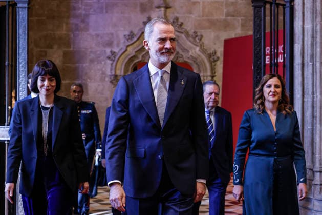 Felipe VI presides over the delivery of the 37th Edition of the Rei Jaume I Awards King Felipe VI, the Mayor of Valencia, María José Catalá d , and the Minister of Science, Innovation and Universities, Diana Morant i , arrive at the delivery of the 37th Edition of the Rei Jaume I Awards , on November 25, 2025, in Valencia, Valencian Community Spain The Rei Jaume I Awards recognize the scientific or business careers of people who have achieved excellence in their field and have developed most of their professional careers in Spain 25 NOVEMBER 2025 Valencia, Valencian Community Valencia, Valencian Community Spain  Copyright: xRoberxSolsonax 7124595