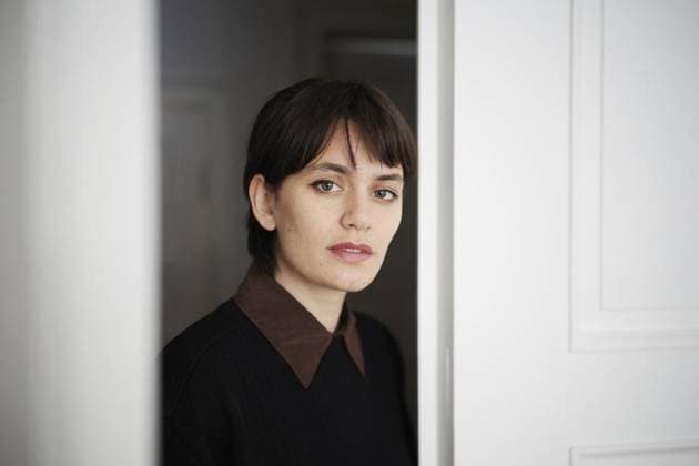 Schauspielerin Ella Rumpf ** NUR FÜR REDAKTIONELLE ZWECKE ** EDITORIAL USE ONLY **<p>Die Schauspielerin Ella Rumpf im Rahmen eines Pressetermins anlässlich ihres neuen Films 15 Liebesbeweise. Deutschland Berlin Berlin Copyright: JörgxCarstensen