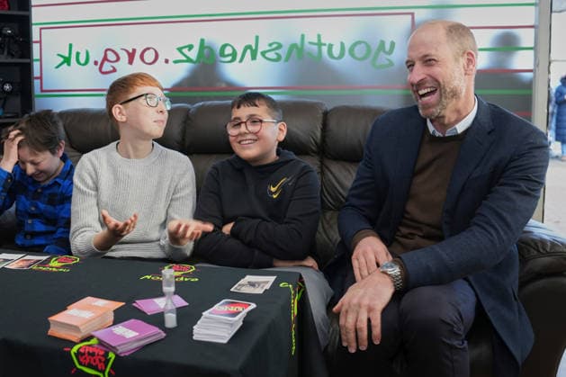 . 25 11 2025. Colwyn Bay, United Kingdom. Prince William during a visit to YouthShedz in Colwyn Bay, North Wales, United Kingdom.  xPoolx xi-Imagesx IIM-26407-0016