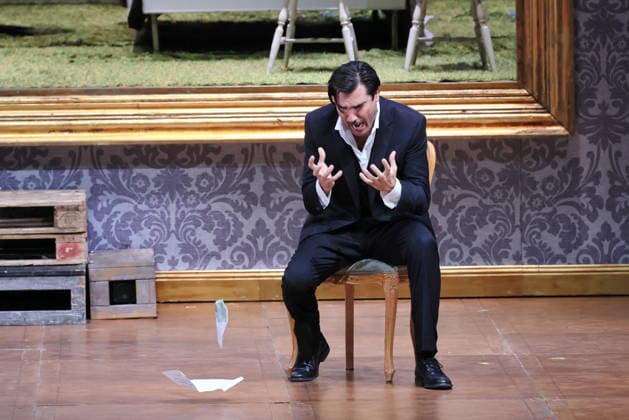25.11.2025, Fedora, Jonathan Tetelman als Graf Loris Ipanov, Deutsche Oper Berlin, Berlin, Premiere am 27.11.2025, Regie Christof Loy, Berlin Deutschland, Germany