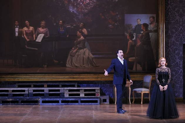 25.11.2025, Fedora, Jonathan Tetelman als Graf Loris Ipanov, Vida Miknevi i t als Fürstin Fedora Romazov, Deutsche Oper Berlin, Berlin, Premiere am 27.11.2025, Regie Christof Loy, Berlin Deutschland, Germany