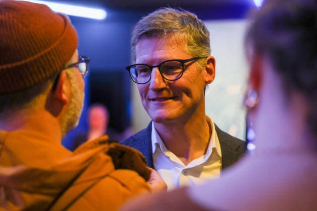 Premiere Münster-Tatort. Pressetermin zur Premiere des neuen ;Münster-Tatort Die Erfindung des Rades. Die Ausstrahlung ist am 7. Dezember im Ersten und der ARD Mediathek. Tilman Fuchs (Bündnis 90 Die Grünen), Oberbürgermeister der Stadt Münster. Münster, Nordrhein-Westfalen, DEU, Deutschland, 25.11.2025