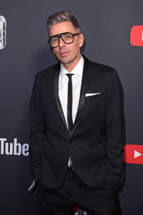 Michi Beck auf dem Roten Teppich zum YOUTUBE MUSIC AWARD DINNER im Grill Royal in Berlin am 25.11.2025