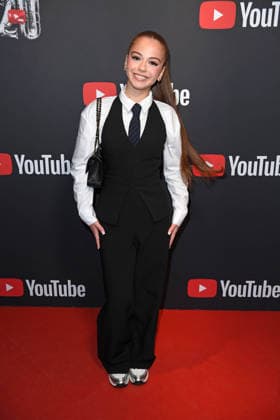 Zah1de auf dem Roten Teppich zum YOUTUBE MUSIC AWARD DINNER im Grill Royal in Berlin am 25.11.2025