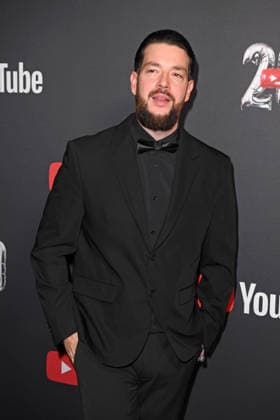 Takt32 (Marco Tscheschlok) auf dem Roten Teppich zum YOUTUBE MUSIC AWARD DINNER im Grill Royal in Berlin am 25.11.2025