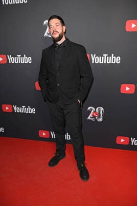 Takt32 (Marco Tscheschlok) auf dem Roten Teppich zum YOUTUBE MUSIC AWARD DINNER im Grill Royal in Berlin am 25.11.2025