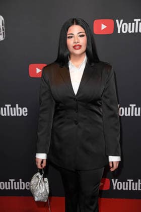 Lune auf dem Roten Teppich zum YOUTUBE MUSIC AWARD DINNER im Grill Royal in Berlin am 25.11.2025