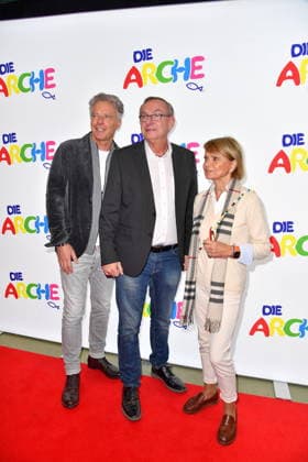 RECORD DATE NOT STATED Jubiläumsfeier 30 Jahre Die ARCHE Jörg Pilawa, Bernd Siggelkow und Uschi Glas bei der Jubiläumsfeier 30 Jahre Die ARCHE in Berlin 25.11.2025 Copyright: xEventpressxBerndtx