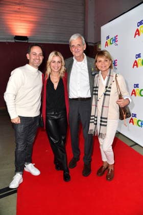 RECORD DATE NOT STATED Jubiläumsfeier 30 Jahre Die ARCHE Susan Sideropoulos mit Ehemann Jakob Shtizberg und Uschi Glas mit Ehemann Dieter Hermann bei der Jubiläumsfeier 30 Jahre Die ARCHE in Berlin 25.11.2025 Copyright: xEventpressxBerndtx
