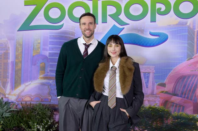 November 25, 2025, Rome, Italy: Andrea Zenga (l) and Rosalinda CannavÃ² (r) attend the Disney movie premiere Zootropolis 2 green carpet at The Space Cinema Moderno. Rome Italy - ZUMAs197 20251125_aaa_s197_152 Copyright: xMarioxCartellix