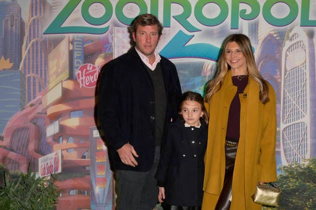 November 25, 2025, Rome, Italy: Federico AlverÃ (l), Anna AlverÃ (c) and Nicoletta Romanoff (r) attend the Disney movie premiere Zootropolis 2 green carpet at The Space Cinema Moderno. Rome Italy - ZUMAs197 20251125_aaa_s197_206 Copyright: xMarioxCartellix
