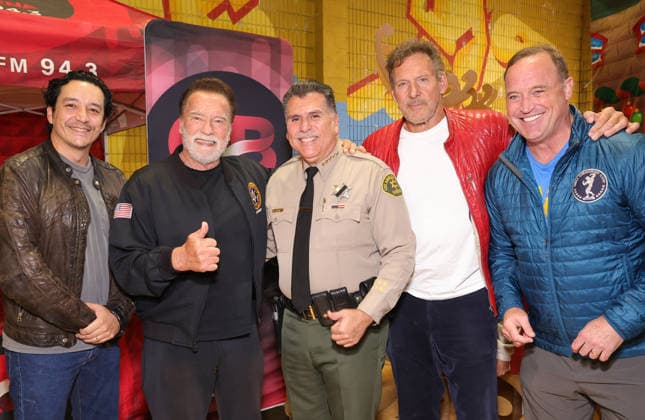 44th Annual Miracle on 1st Street Turkey Giveaway! 25 November 2025 . Los Angeles, California - Gabriel Luna, Governor Arnold Schwarzenegger, Sheriff Robert G. Luna, Ralf Moeller, Matt Iseman At 44th Annual Miracle on 1st Street Turkey Giveaway! held at The Hollenbeck Youth Center in Los Angeles., Credit:Sadou Faye Avalon United States, CA, Los Angeles, The Hollenbeck Youth Center  Copyright: xSadouxFayex xAvalonx 1054632066