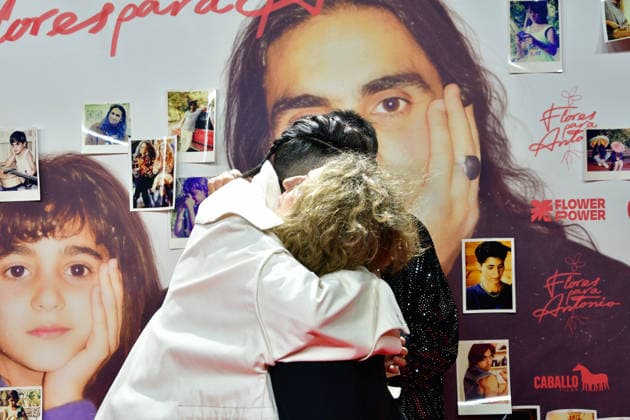 Premiere of the documentary film Flores para Antonio Lolita Flores and Alba Flores during the premiere of the documentary film Flores para Antonio , on November 25, 2025, in Madrid Spain In Flores para Antonio Alba Flores explores the life and work of her father through unpublished materials, such as home videos, photos, drawings, archival footage and her own music PHOTOCALL FILM PREMIERE Ó Madrid Madrid Espana  Copyright: xOscarxOrtizx 7126245