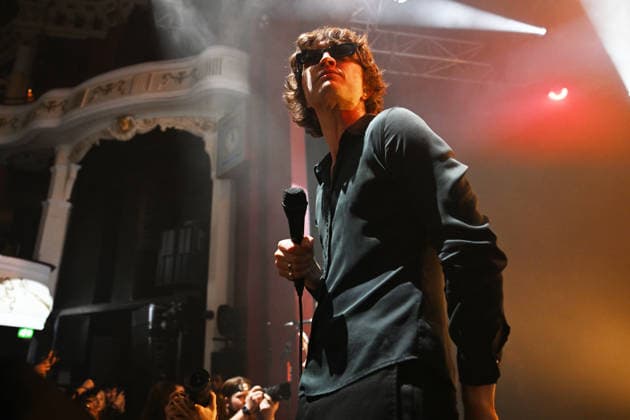 Bad Nerves performing at Shepherd™s Bush Empire LONDON, ENGLAND - NOVEMBER 25: Bobby Nerves of ˜Bad Nerves™ performing at Shepherd™s Bush Empire on November 25, 2025 in London, England. CAP MAR MAR Great Britain Copyright: xMartinxHarris CapitalxPicturesx