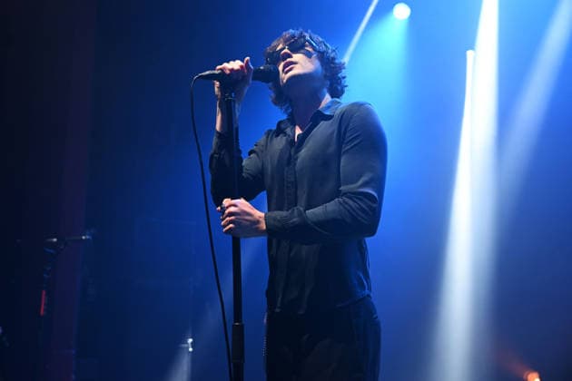 Bad Nerves performing at Shepherd™s Bush Empire LONDON, ENGLAND - NOVEMBER 25: Bobby Nerves of ˜Bad Nerves™ performing at Shepherd™s Bush Empire on November 25, 2025 in London, England. CAP MAR MAR Great Britain Copyright: xMartinxHarris CapitalxPicturesx
