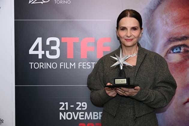 43rd Turin Film Festival - Awarding of The Mole Stella to Juliette Binoche Juliette Binoche during 43rd Turin Film Festival - Awarding of The Mole Stella to Juliette Binoche. Day 4 - Award ceremony for the Star of the Mole to Juliette Binoche. Italy, Turin on November 25, 2025. Photo by IPA ABACAPRESS.COM Turin Italy  Copyright: xIPA ABACAx