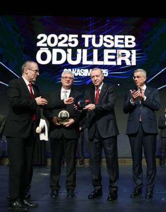 Turkish President Recep Tayyip Erdogan ANKARA, TURKIYE - NOVEMBER 26: (----EDITORIAL USE ONLY - MANDATORY CREDIT - TURKISH PRESIDENCY MURAT KULA HANDOUT - NO MARKETING NO ADVERTISING CAMPAIGNS - DISTRIBUTED AS A SERVICE TO CLIENTS----) Turkish President Recep Tayyip Erdogan attends the 11th Turkish Medical World Congress and TUSEB Aziz Sancar Science, Service and Incentive Awards Ceremony at Bestepe Nation s Convention and Culture Center in Ankara, Turkiye on November 26, 2025. Turkish Minister of Health, Kemal Memisoglu also attended the ceremony. TUR Presidency Murat Kula Handout Anadolu Ankara Turkey. Editorial use only. Please get in touch for any other usage.  Copyright: x2025xAnadoluxTURxPresidencyx xMuratxKulax xHandoutx