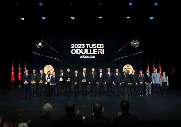Turkish President Recep Tayyip Erdogan ANKARA, TURKIYE - NOVEMBER 26: (----EDITORIAL USE ONLY - MANDATORY CREDIT - TURKISH PRESIDENCY MURAT KULA HANDOUT - NO MARKETING NO ADVERTISING CAMPAIGNS - DISTRIBUTED AS A SERVICE TO CLIENTS----) Turkish President Recep Tayyip Erdogan attends the 11th Turkish Medical World Congress and TUSEB Aziz Sancar Science, Service and Incentive Awards Ceremony at Bestepe Nation s Convention and Culture Center in Ankara, Turkiye on November 26, 2025. Turkish Minister of Health, Kemal Memisoglu and Turkish scientist and Nobel Prize Laureate in Chemistry Prof. Dr. Aziz Sancar also attended the ceremony. TUR Presidency Murat Kula Handout Anadolu Ankara Turkey. Editorial use only. Please get in touch for  Copyright: x2025xAnadoluxTURxPresidencyx xMuratxKulax xHandoutx