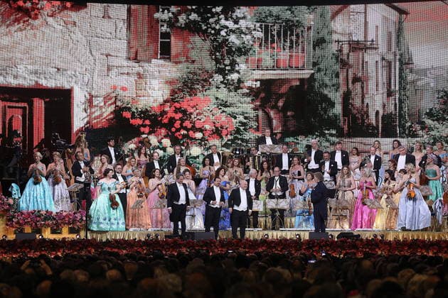 Croatia, Zagreb, 261125. Concert Andre Rieu and Johann Strauss Orchestra held at Arena Zagreb. Photo: Ranko Suvar CROPIX Copyright: xxRankoxSuvarx andre_rieu30-261125