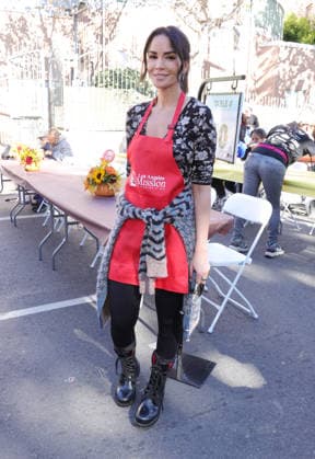 26 November 2025 - Los Angeles, California - Tanin Nikpey,. 2025 Thanks & Giving On Skid Row held at Los Angeles Mission. Los Angeles USA - ZUMAa123 20251126_zaa_a123_017 Copyright: xADx