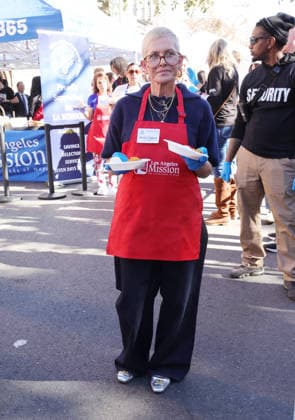 26 November 2025 - Los Angeles, California - Nicole Eggert,. 2025 Thanks & Giving On Skid Row held at Los Angeles Mission. Los Angeles USA - ZUMAa123 20251126_zaa_a123_031 Copyright: xADx