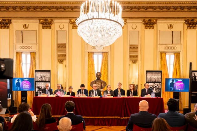 Premiere At La Scala -Lady Macbeth Of The Mtsensk District- Press Conference La Scala Theatre - Milan, Italy Carlo Rossanigo;Massimiliano Di Silvestre;Cristina Parenti;Tommaso Sacchi;Fortunato Ortombina;Riccardo Chailly;Vasily Barkhatov;Sara Jakubiak;Paolo Besana Premiere At La Scala -Lady Macbeth Of The Mtsensk District- Press Conference La Scala Theatre - Milan, Italy 26th November 2025  Copyright: xALFONSOxCATALANO SGPITALIAx