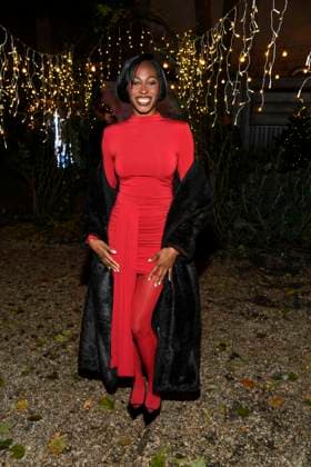 Berlin abb- Toni Dreher-Adenuga Model zu Gast beim Magical Christmas Ball von LeGer by Lena Gercke im Claerchens Ballhaus Berlin am 26.11.2025 Berlin Deutschland