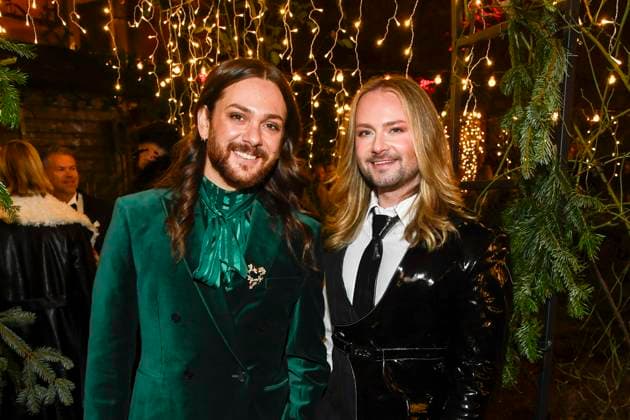 Berlin abb- Riccardo Simonetti und Jack Strify zu Gast beim Magical Christmas Ball von LeGer by Lena Gercke im Claerchens Ballhaus Berlin am 26.11.2025 Berlin Deutschland *** Berlin abb Riccardo Simonetti and Jack Strify as guests at the Magical Christmas Ball by LeGer by Lena Gercke at Claerchens Ballhaus Berlin on 26 11 2025 Berlin Germany