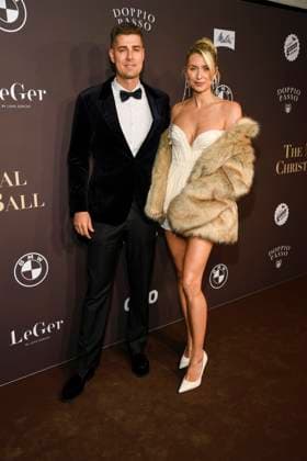 Berlin abb- Lena Gercke Model Gastgeberin mit Freund Dustin Schöne Schoene beim Magical Christmas Ball von LeGer by Lena Gercke im Claerchens Ballhaus Berlin am 26.11.2025 Berlin Deutschland
