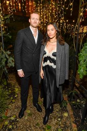Berlin-abb Andre Schürrle und Anna Schürrle Schuerrle Fussballspieler Ehefrau zu Gast beim Magical Christmas Ball von LeGer by Lena Gercke im Claerchens Ballhaus Berlin am 26.11.2025 Berlin Deutschland