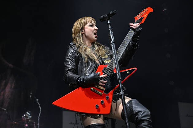 Halestorm performing at O2 Arena in London LONDON, ENGLAND - NOVEMBER 26: Lzzy Hale of ˜Halestorm™ performing at O2 Arena, Greenwich on November 26, 2025 in London, England. CAP MAR MAR Great Britain Copyright: xMartinxHarris CapitalxPicturesx