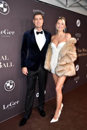 Dustin Schöne und Lena Gercke beim Magical Christmas Ball von LeGer by Lena Gercke im Clärchens Ballhaus in Berlin 26.11.2025