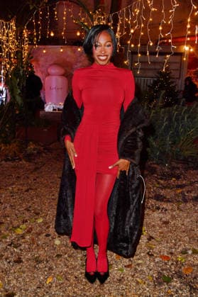 Toni Dreher Adenuga beim Magical Christmas Ball von LeGer by Lena Gercke im Clärchens Ballhaus in Berlin 26.11.2025