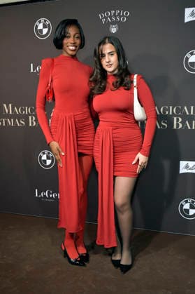 Toni Dreher-Adenuga und Derya Vural beim Magical Christmas Ball von LeGer by Lena Gercke im Clärchens Ballhaus. Berlin, 26.11.2025